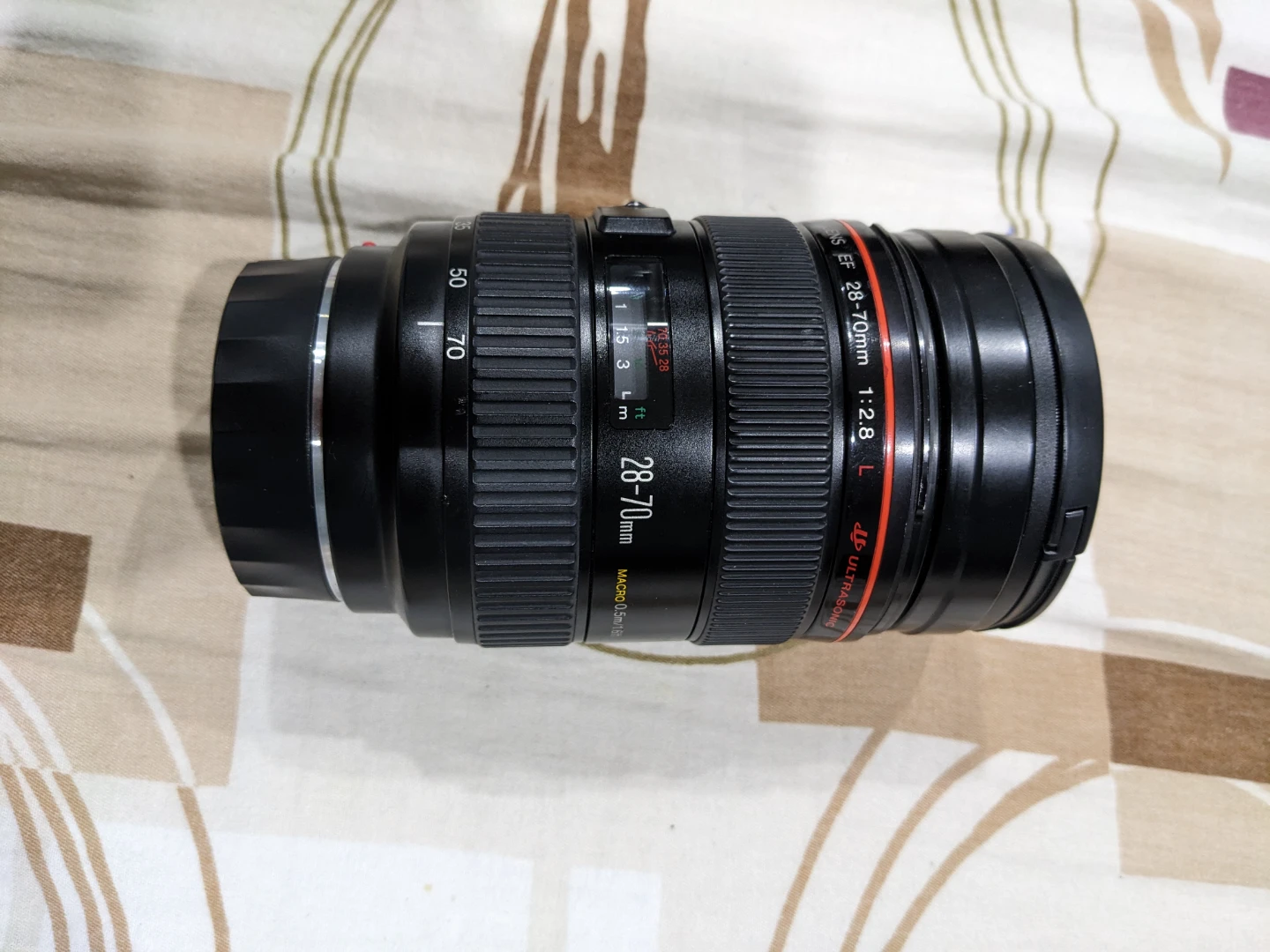 Canon 28-70 mm f2.8 L lens - photo 4