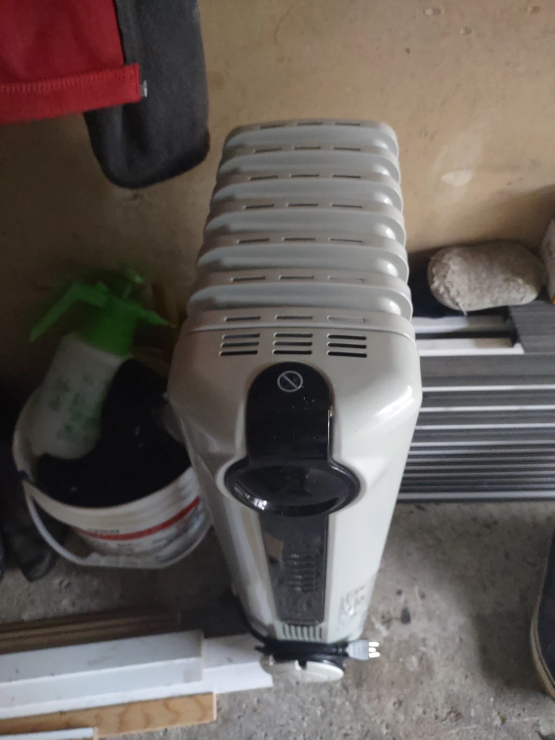 DeLonghi Oil Filled Radiator Heater - photo 4