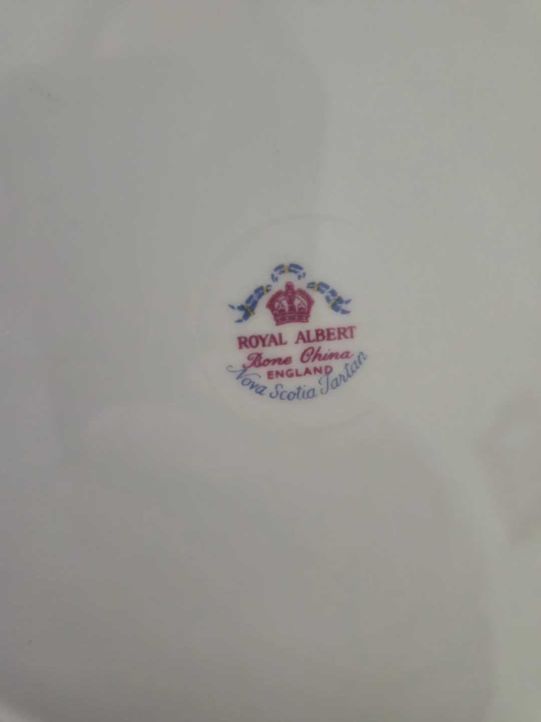 Royal Albert Bone China Nova Scotia Tartan Serving Plates - photo 5
