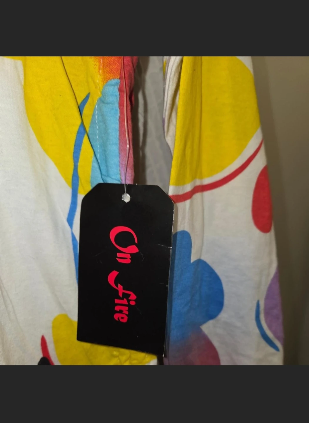 On Fire "Queen' Graphic Hoodie in a Women's L - photo 4