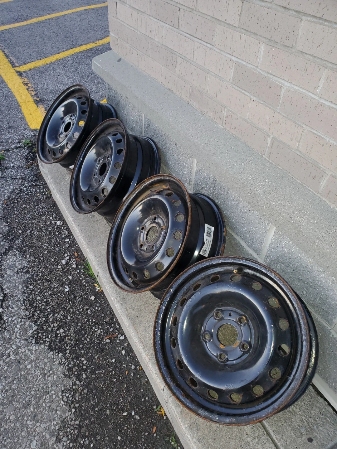 Set of 4 Black Steel 15 Inch Rims - photo 2