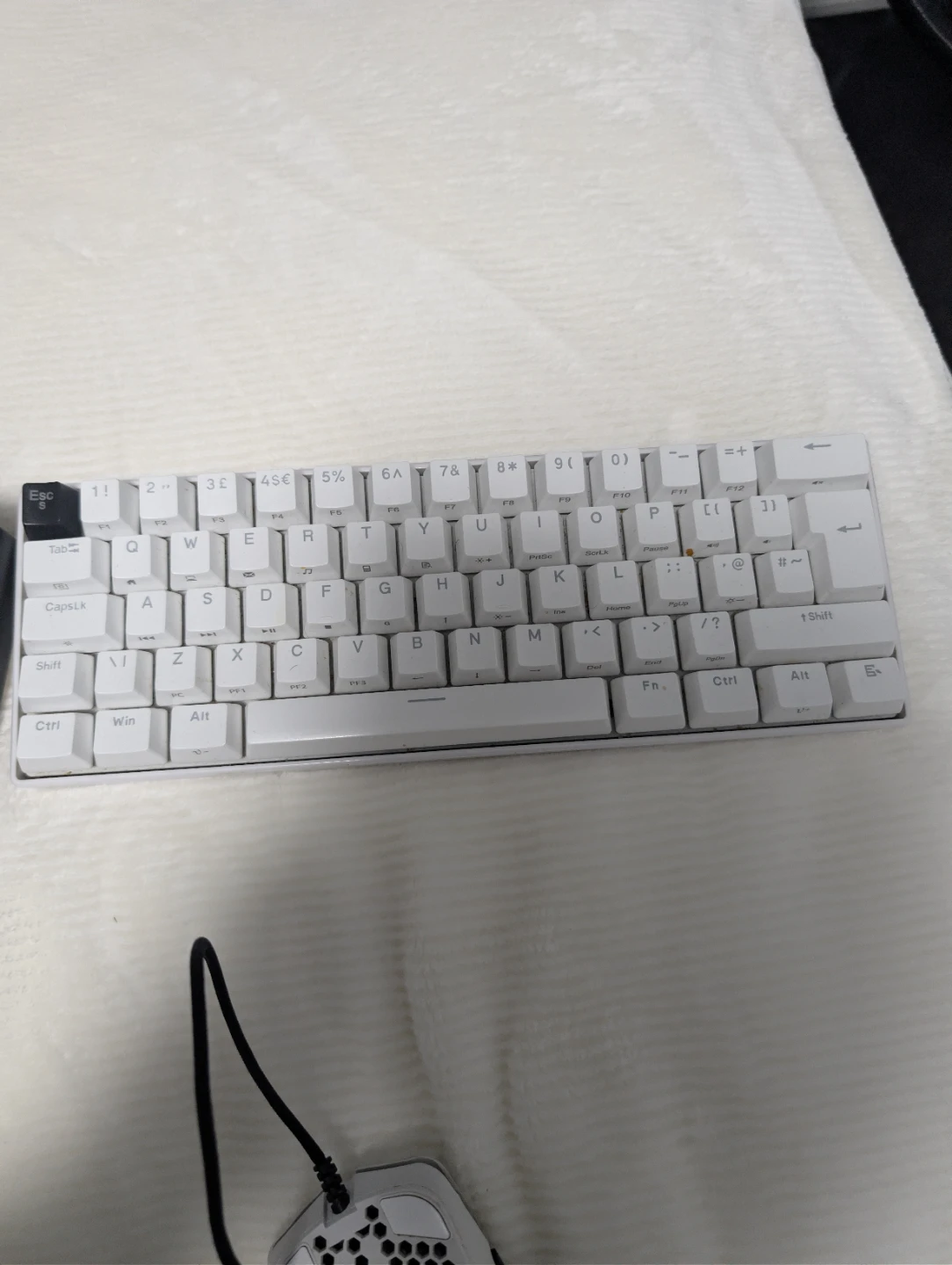 Glorious Model O- Gaming mouse and keyboard - photo 3