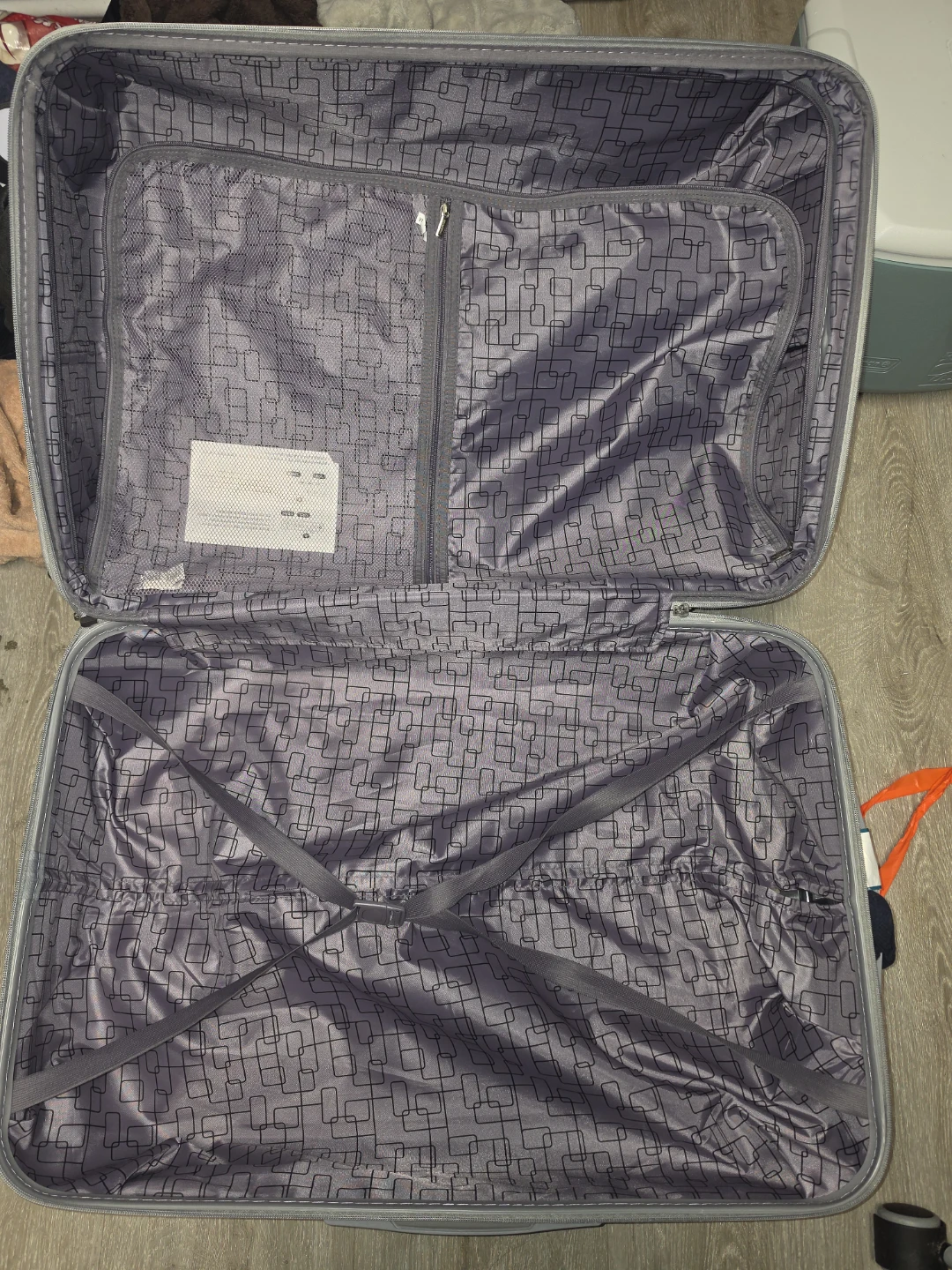 Large Suitcase - photo 2
