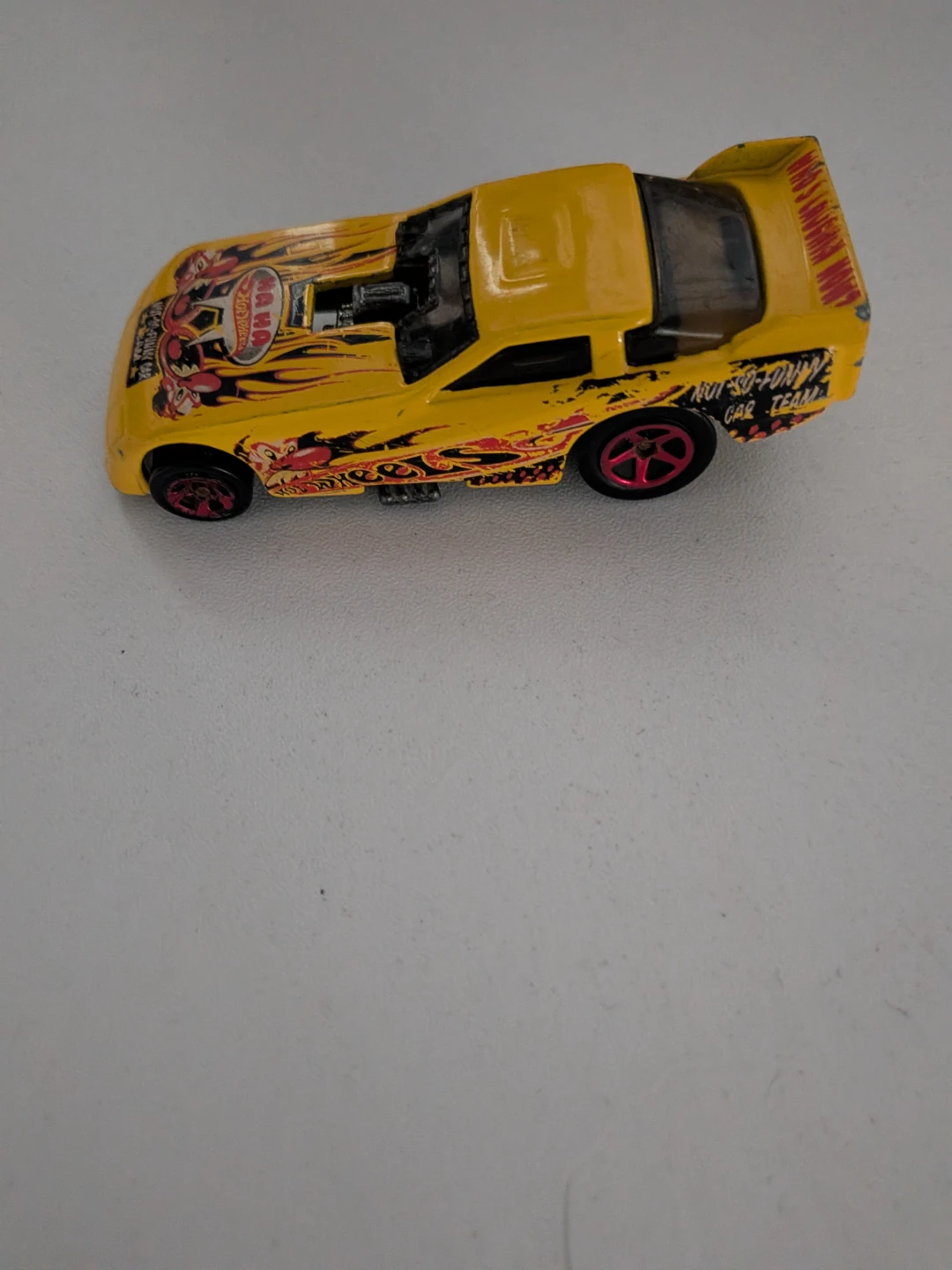 Hot Wheels Yellow Race Car - photo 2