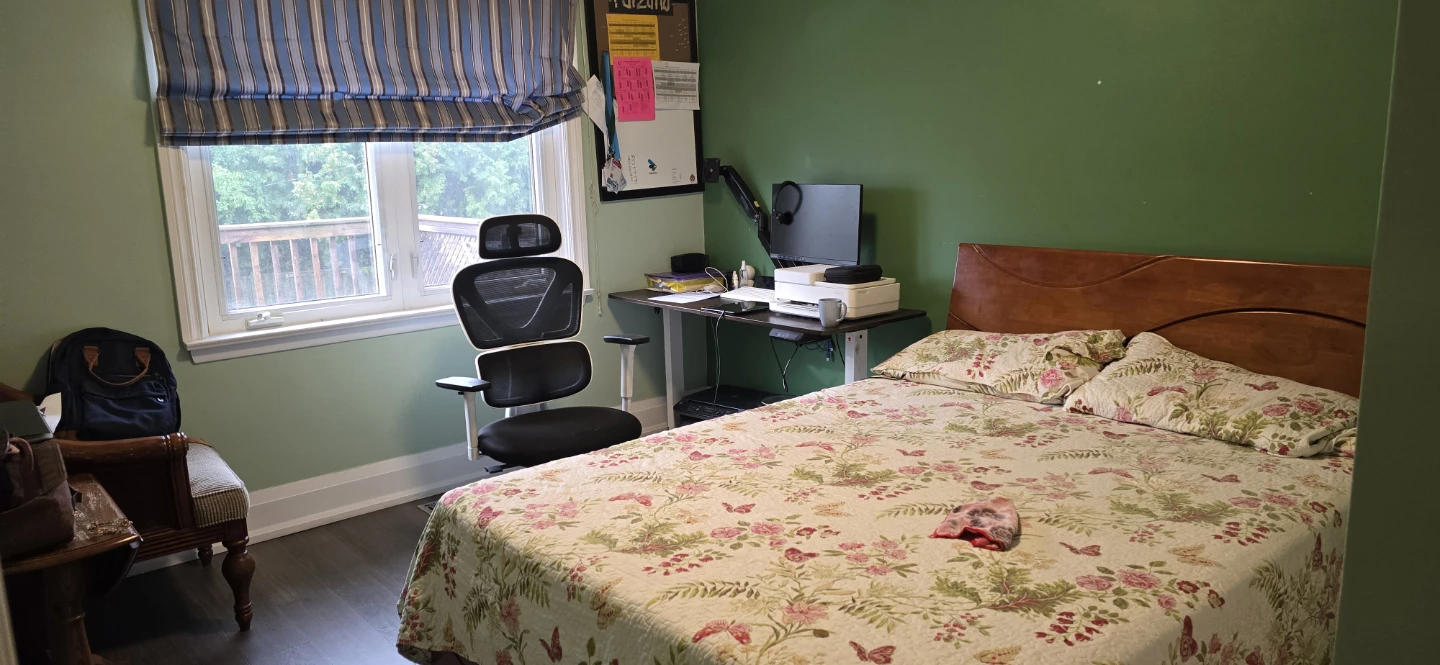 TO RENT Spacious Furnished Room first floor. ( Female Only)