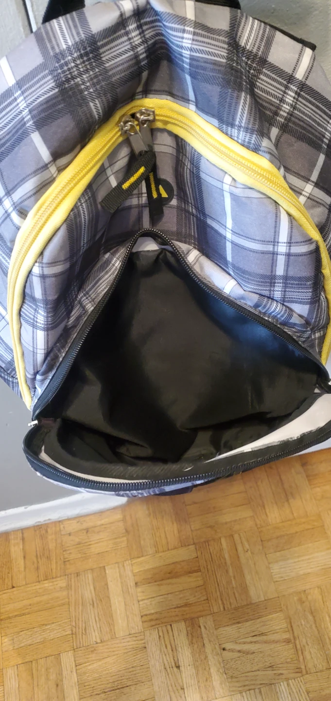 Air Walk  Backpack  New - photo 4