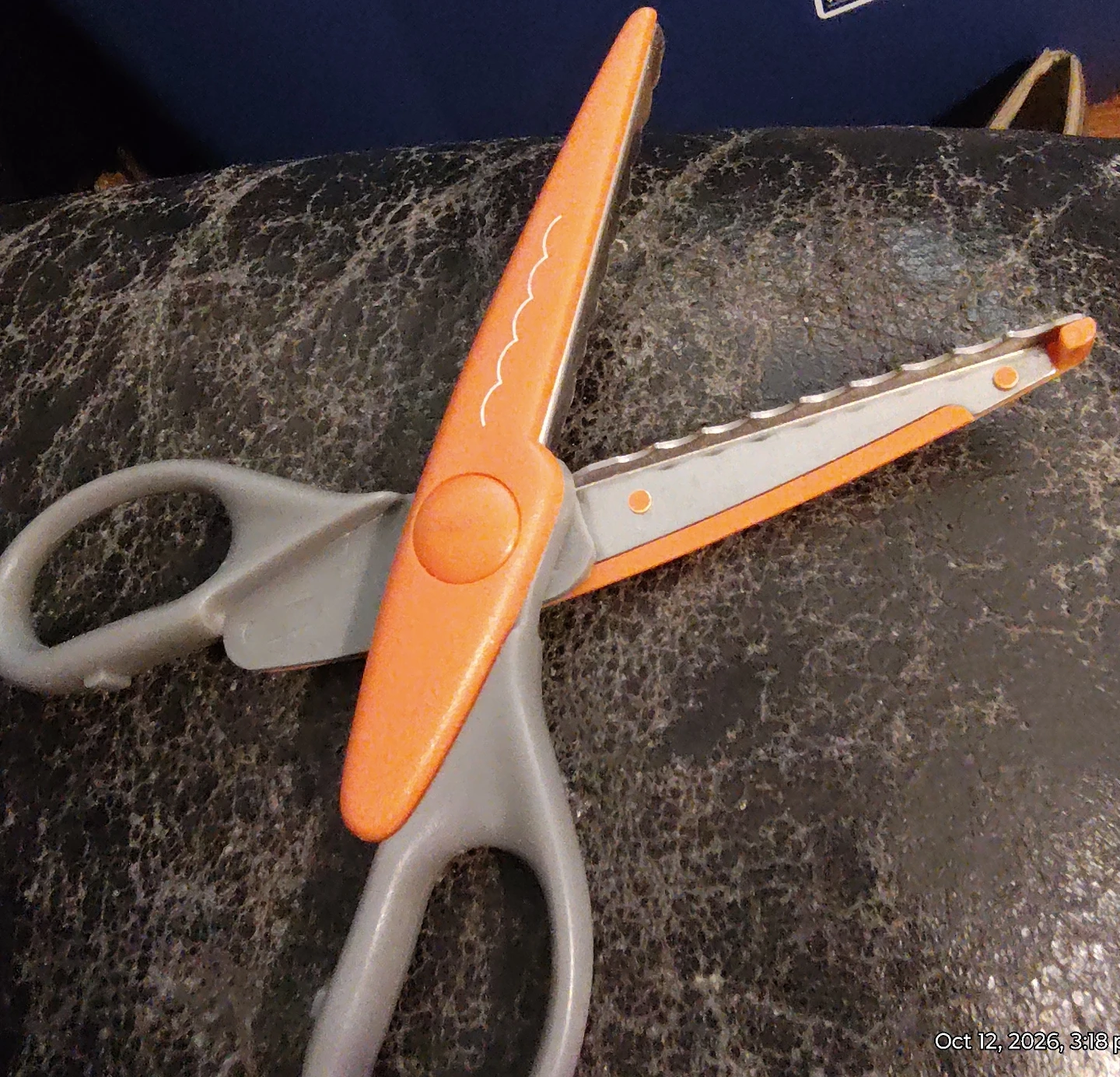 Decorative Edge Craft Scissors - photo 3