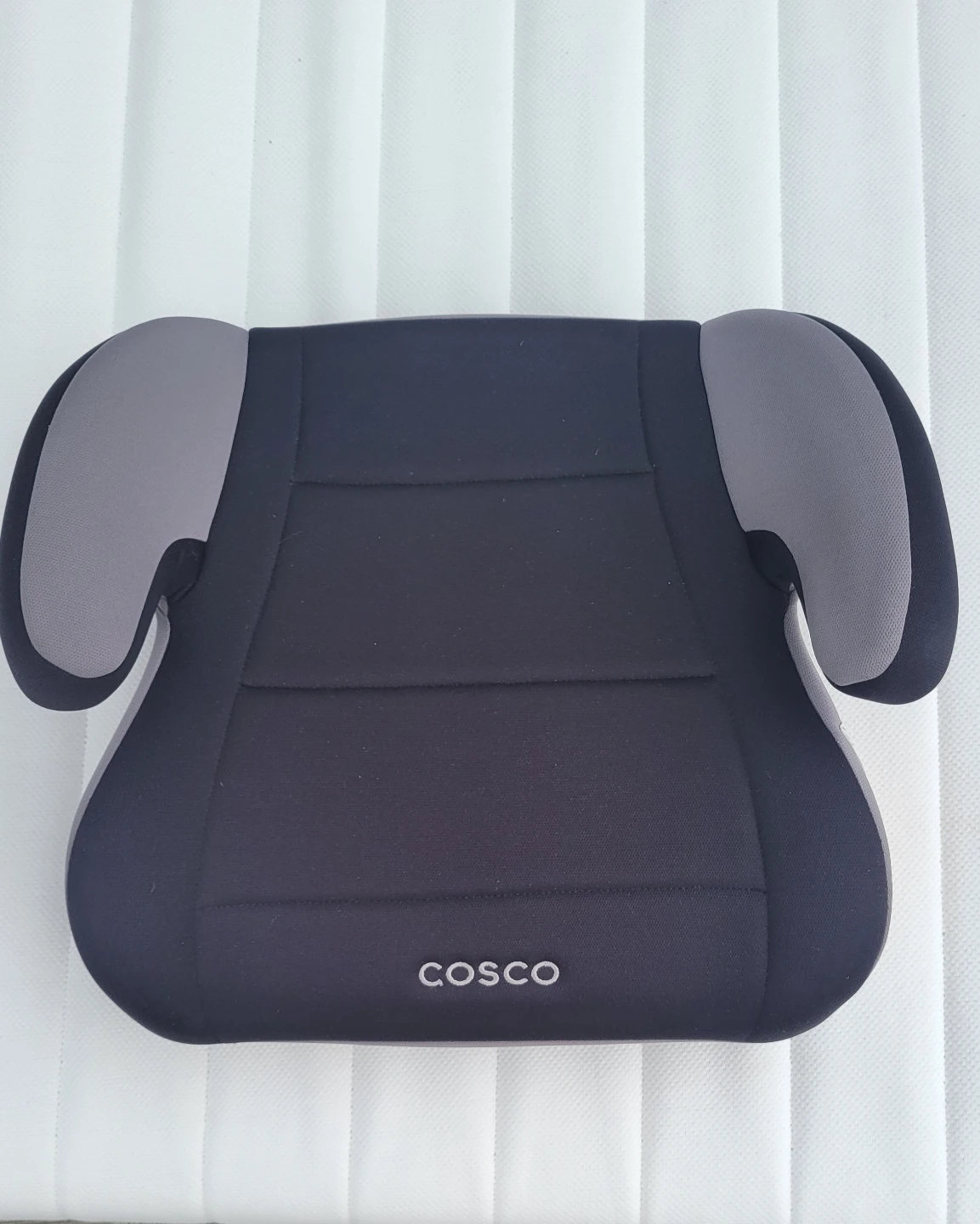 ‼️Selling Cosco Booster Car Seat‼️