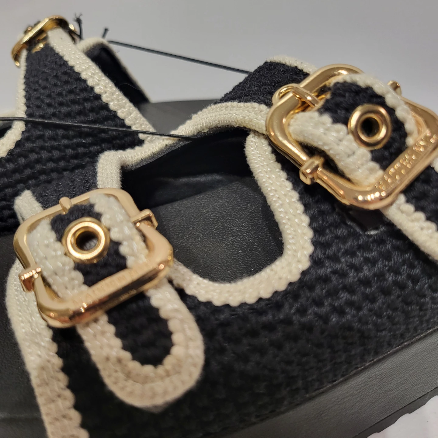 Madden NYC Black Platform Sandals - photo 4