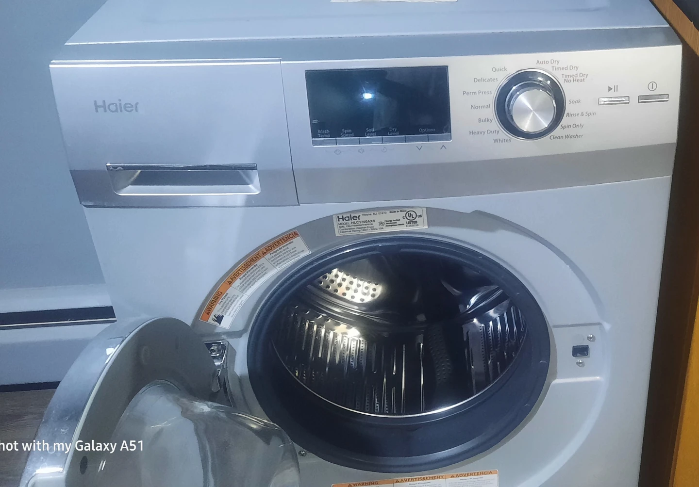 Haier HLC1700AXS Washer-Dryer Combo