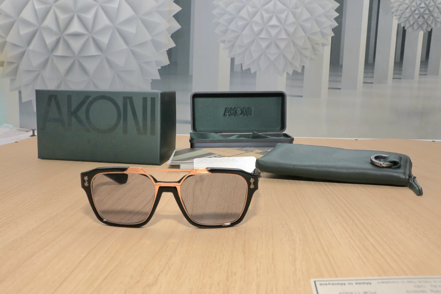 AKONI SUNGLASSES