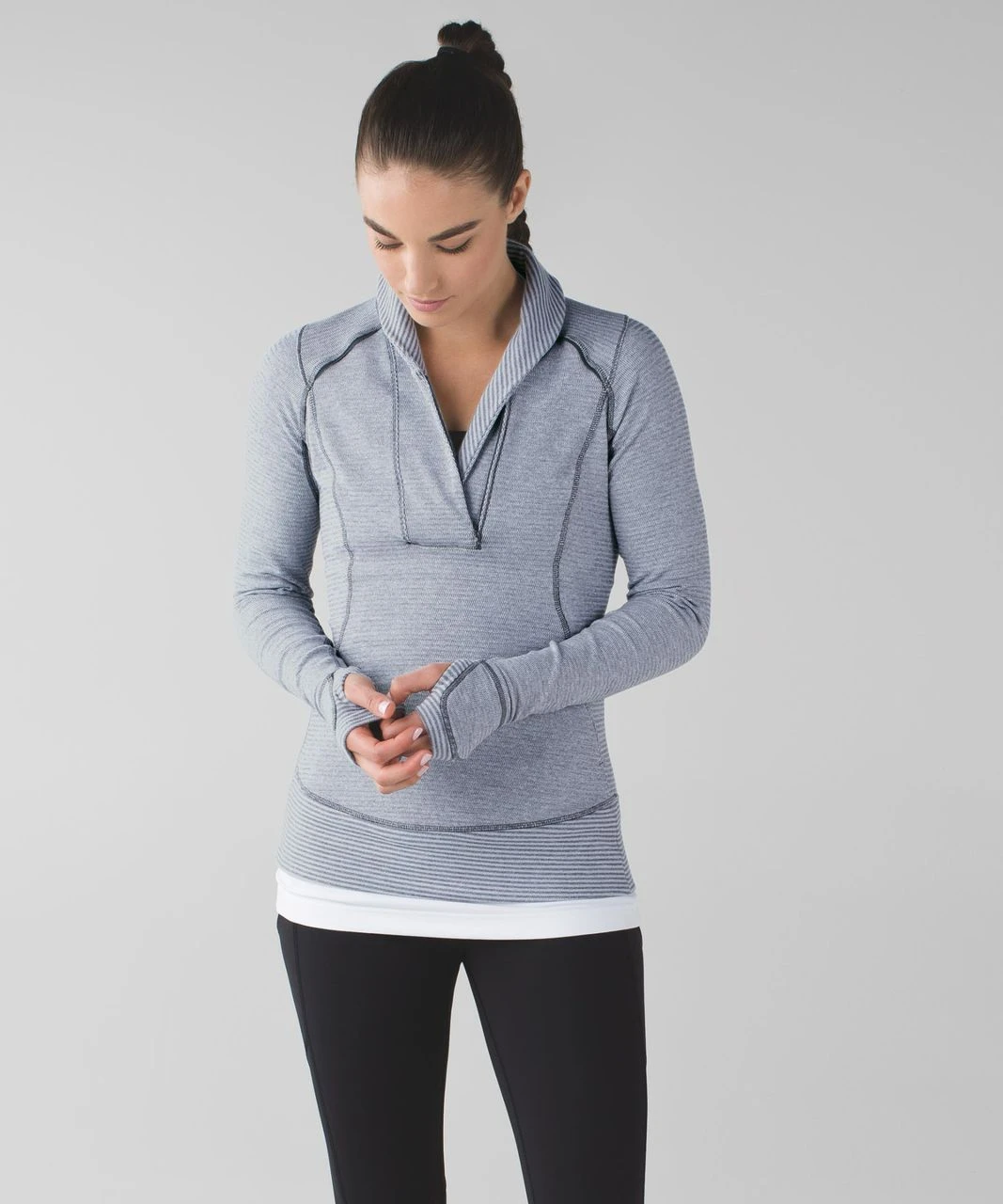 🍋 Lululemon Think Fast Pullover - Size 2