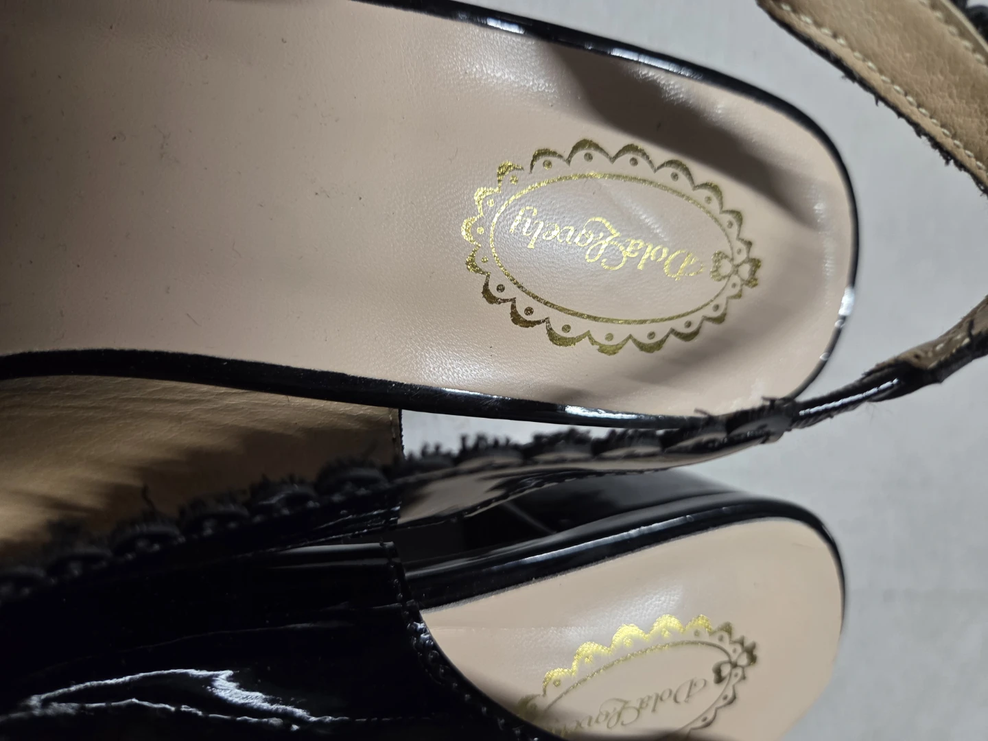 Dola Lovely Black Slingback Heels Size 39 - photo 3
