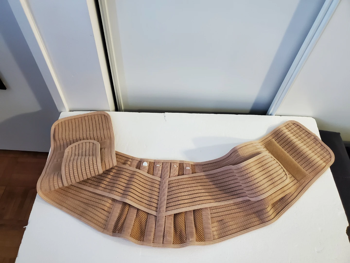 XL Back Support Brace - photo 2