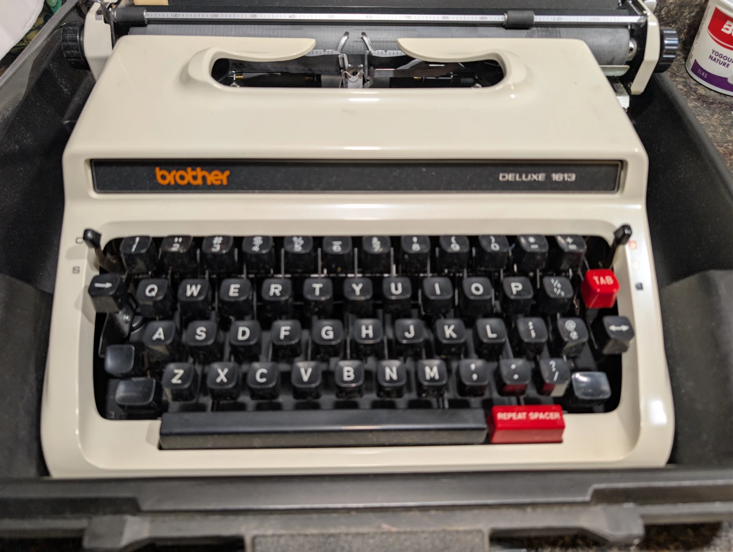 Vintage Brother Deluxe 1613 Typewriter