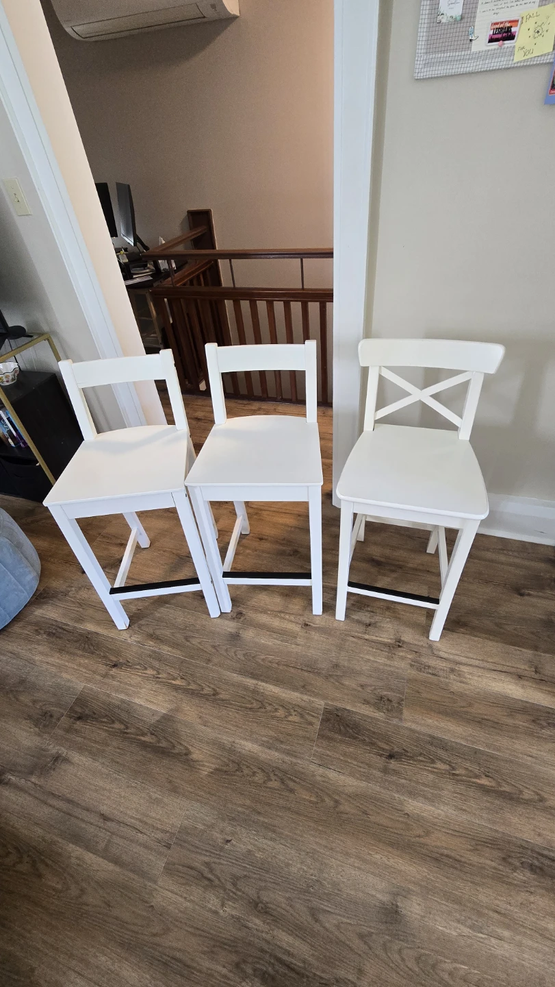 White tall ikea chairs - photo 2
