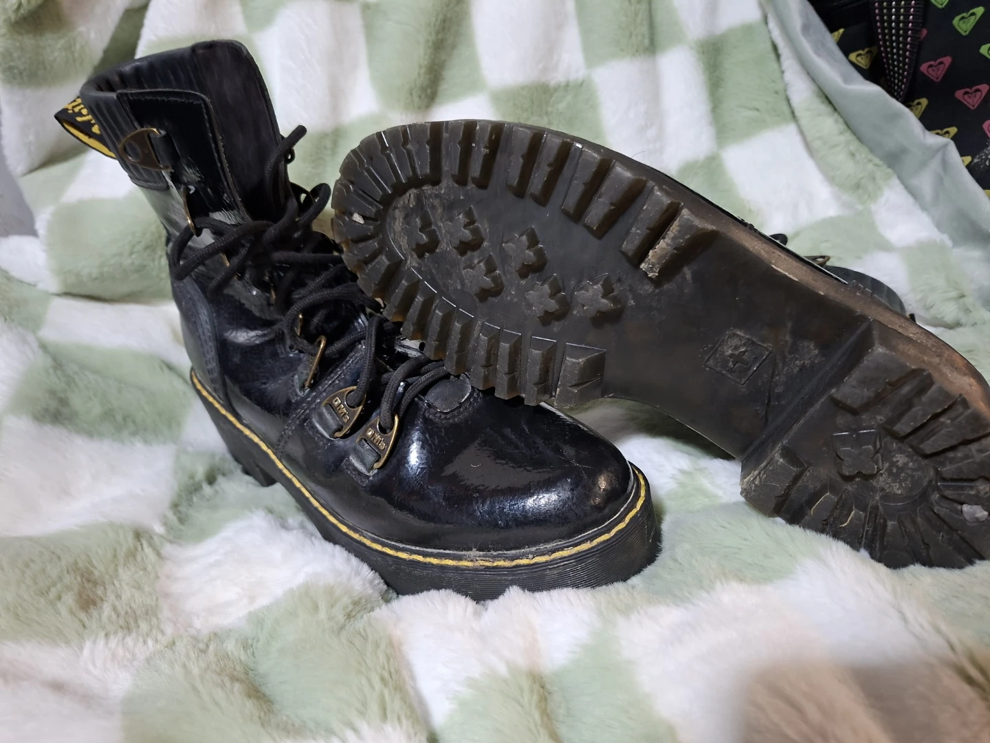 Dr. Martens Black Lace-up Boots Size 8 - photo 4