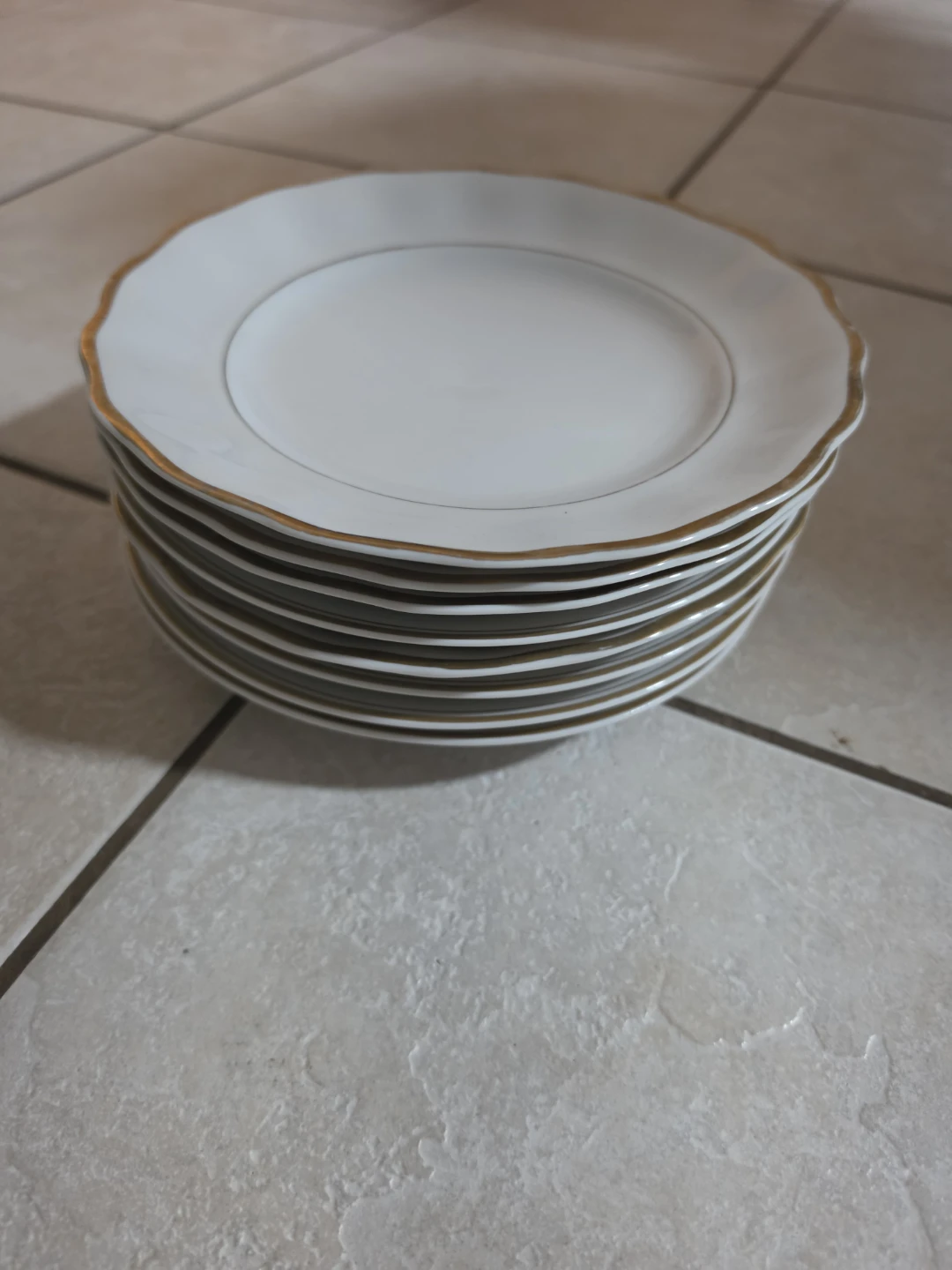 Baaria Set of White and Gold Rimmed Dinnerware - photo 5