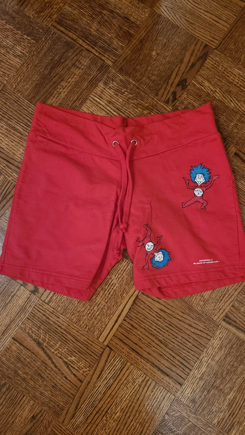 New Universal Studios Dr. Seuss Thing 1 & 2 Shorts
