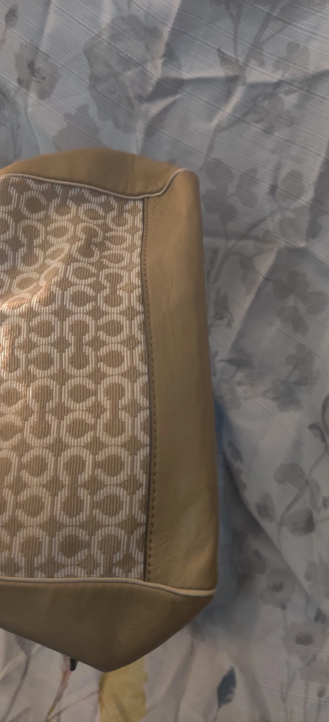 Coach Tan Wristlet - photo 5