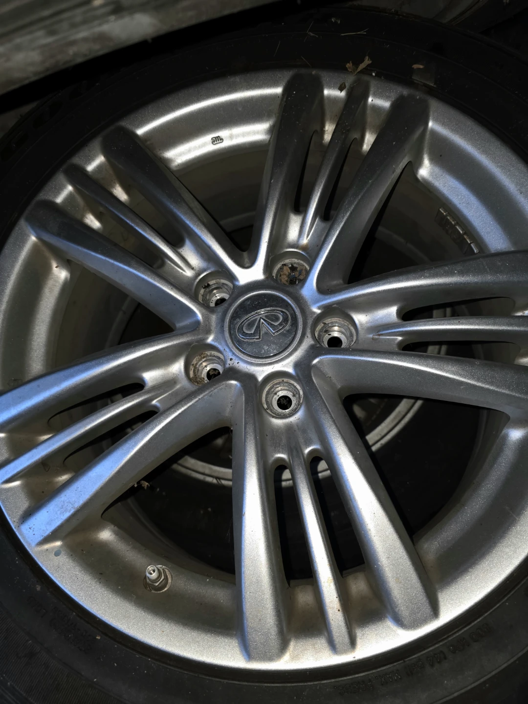 Set of 4 Infiniti Wheels with Goodyear Tires - photo 5