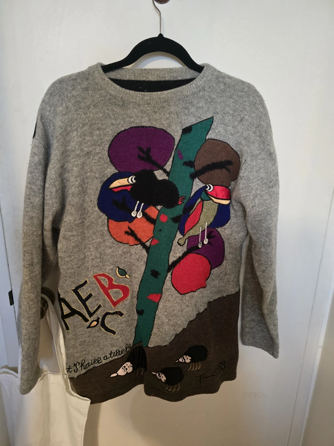 Vintage T-1993 Graphic Knit Sweater