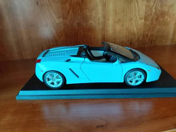 Maisto Lamborghini Gallardo Spyder Diecast Model - photo 3