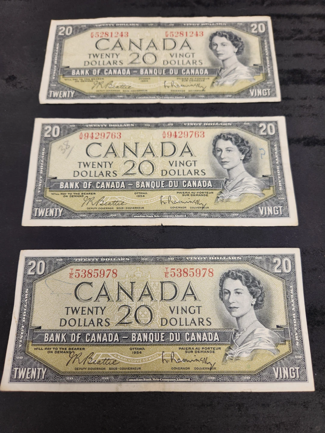 Three Vintage 1954 Bank of Canada $20 Bills