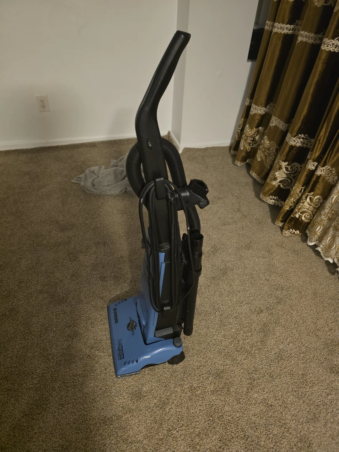 Eureka The Boss Lite Vacuum - photo 2