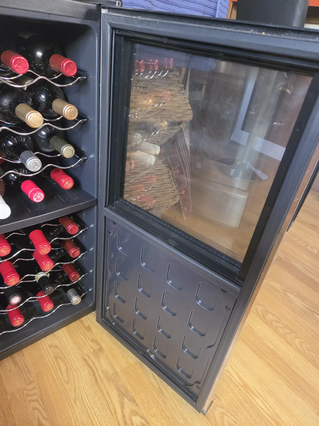 Wine Enthusiast Dual Zone Wine Cooler model 2720332 - photo 3
