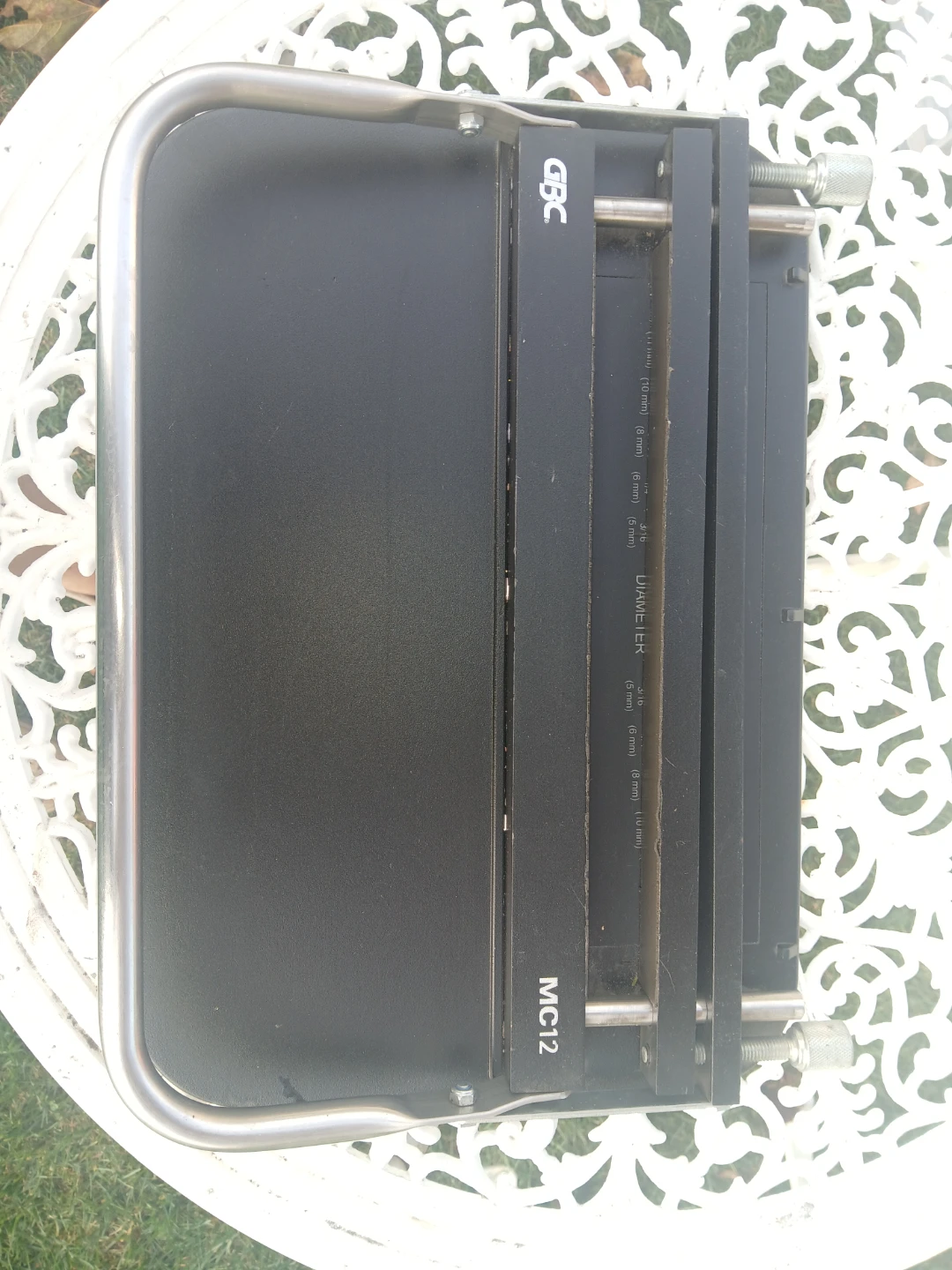 GBC MC12 Twin wire closer