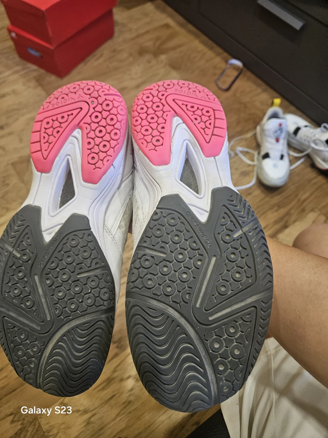 Victor P9200TD Badminton Shoes White - photo 4