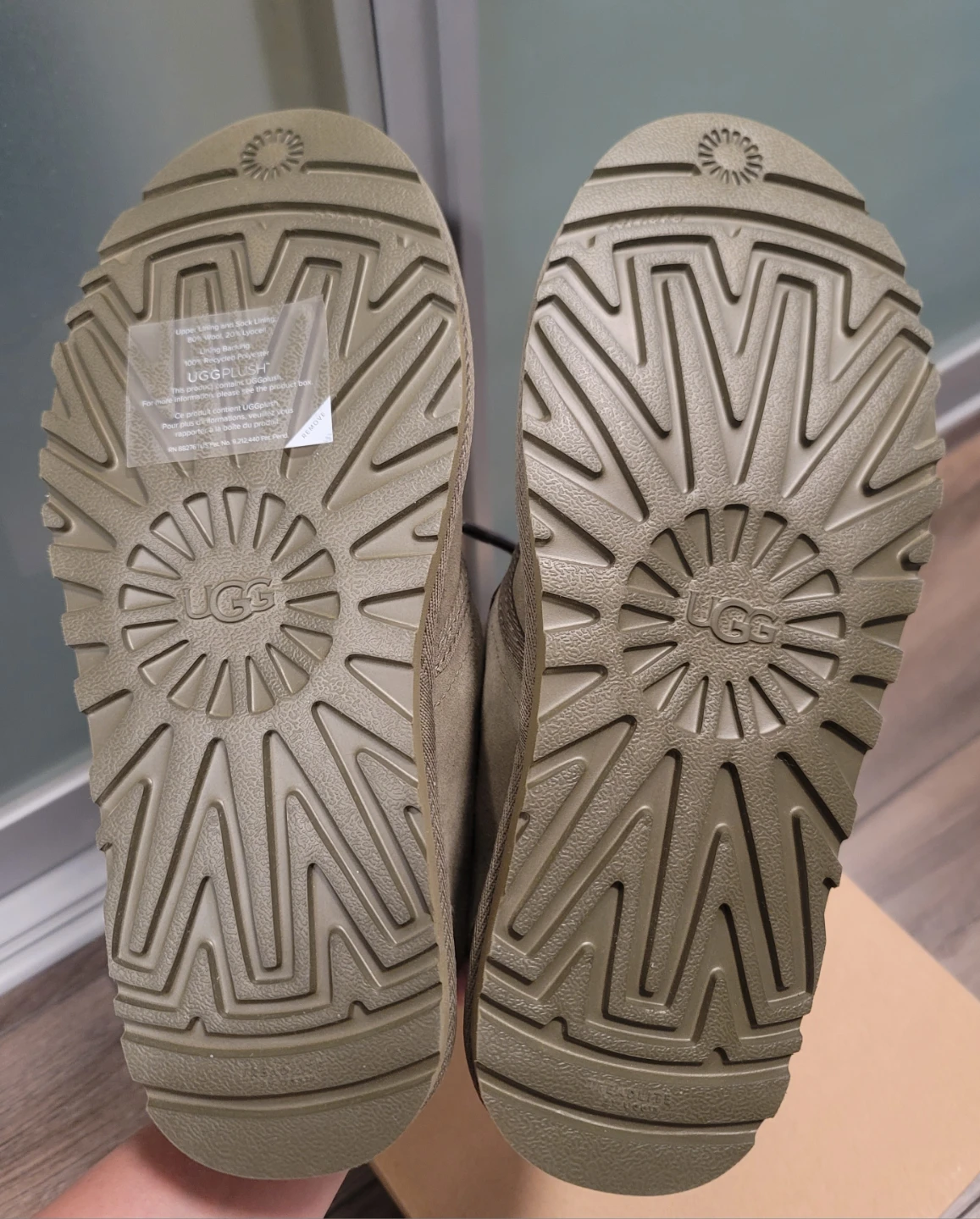 UGG W Neumel Boots Size 8 Olive Green - photo 4