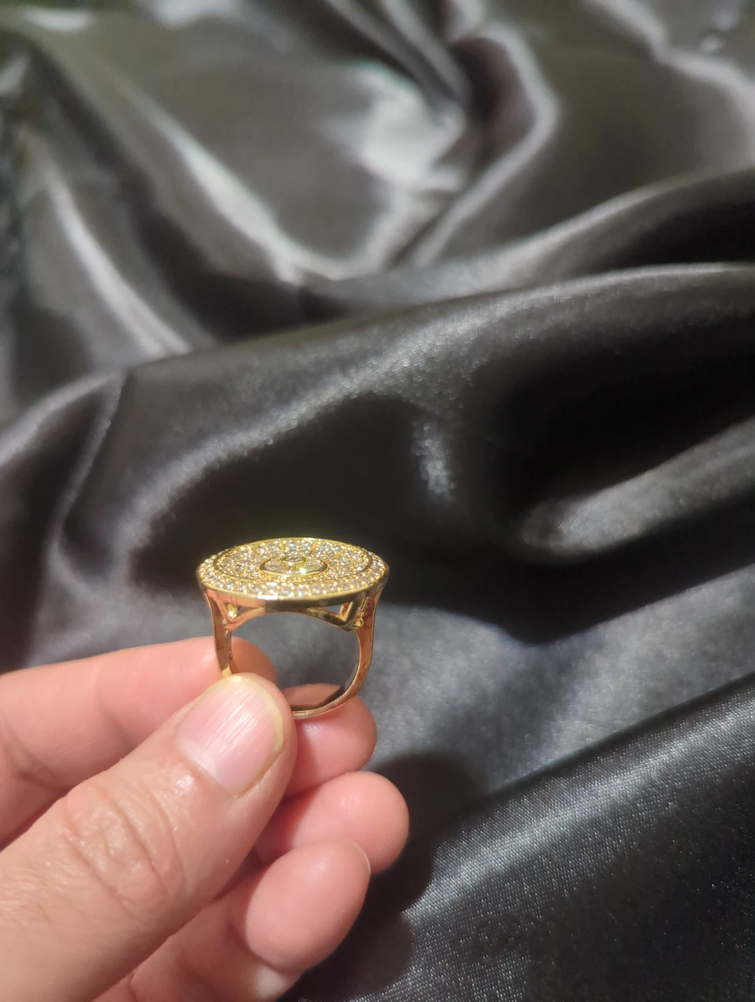 Gold Tone Rhinestone Round Statement Ring