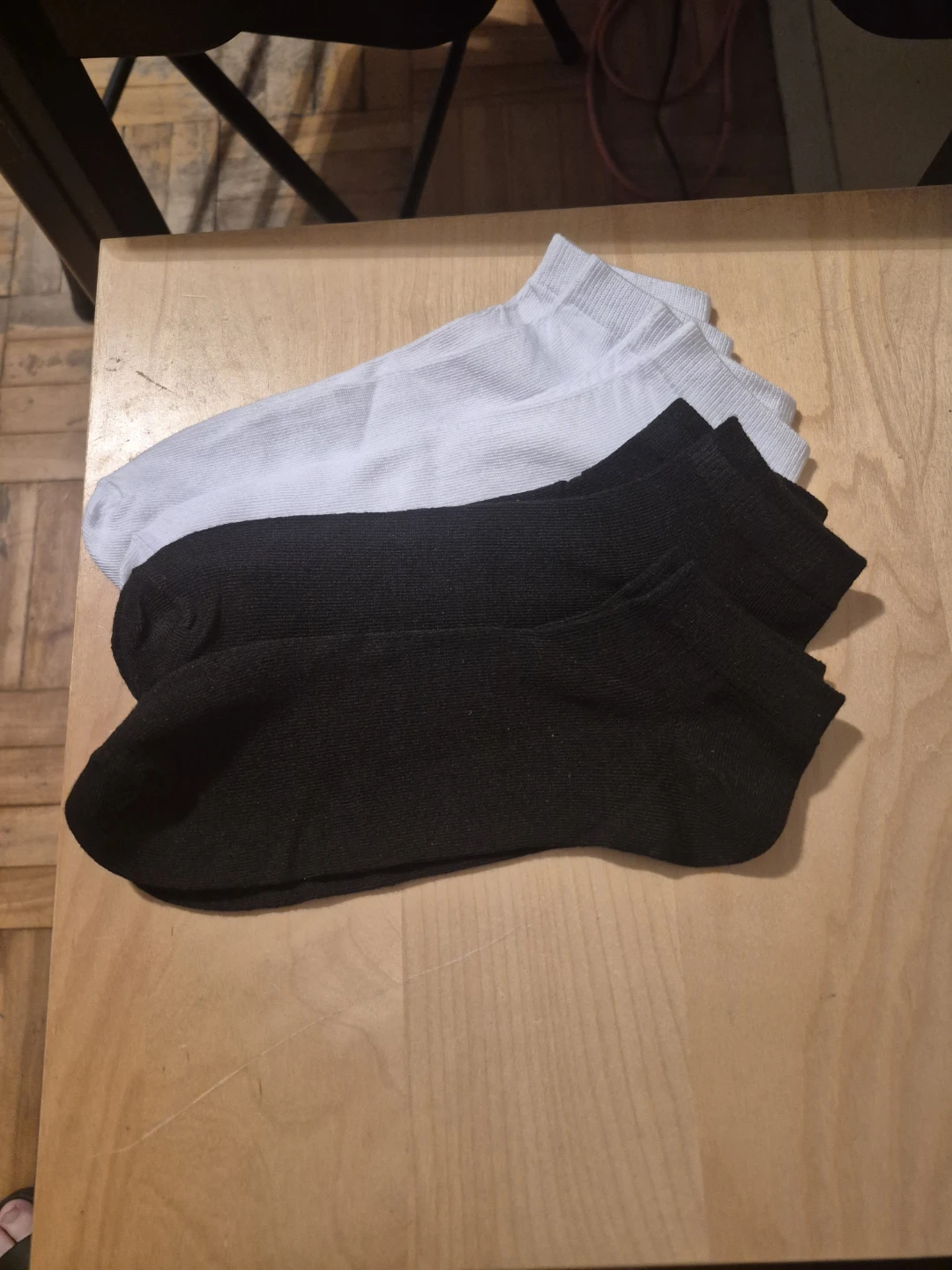 BN)4 pairs of ankle socks Large White/Black - photo 2