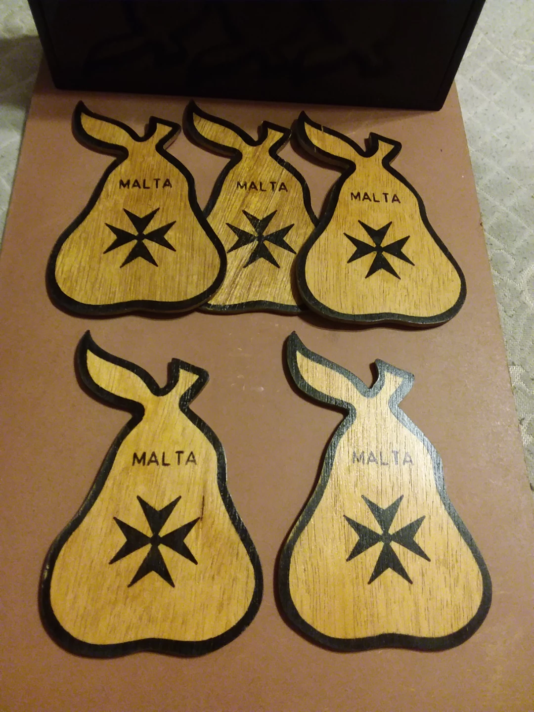 🆓 Malta Wooden Pear Coasters 🥃 Set of 5 🆓