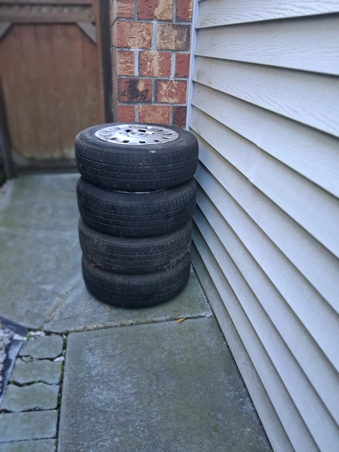 Set of 4 Continental Tires with BMW Rims - photo 4