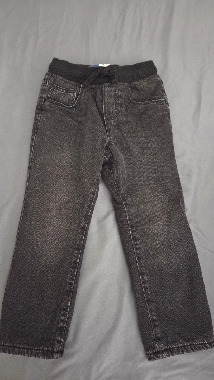 Old Navy Relaxed Slim Built-In Warm Jeans 4T