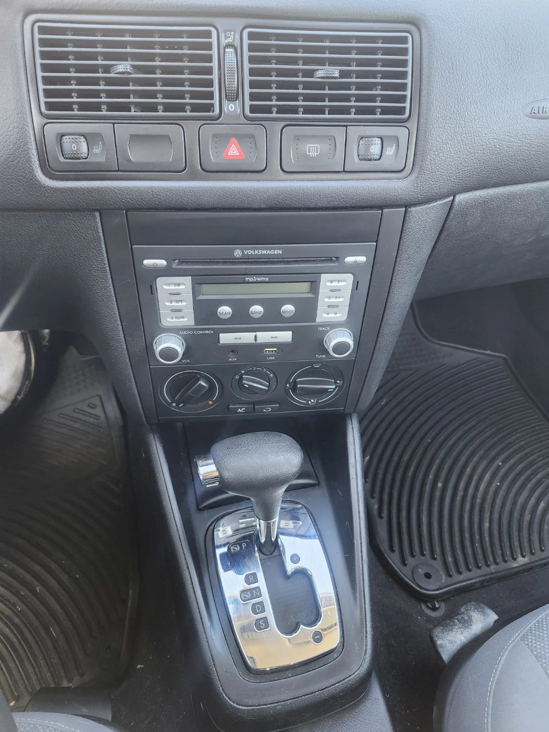 Volkswagen Golf Hatchback