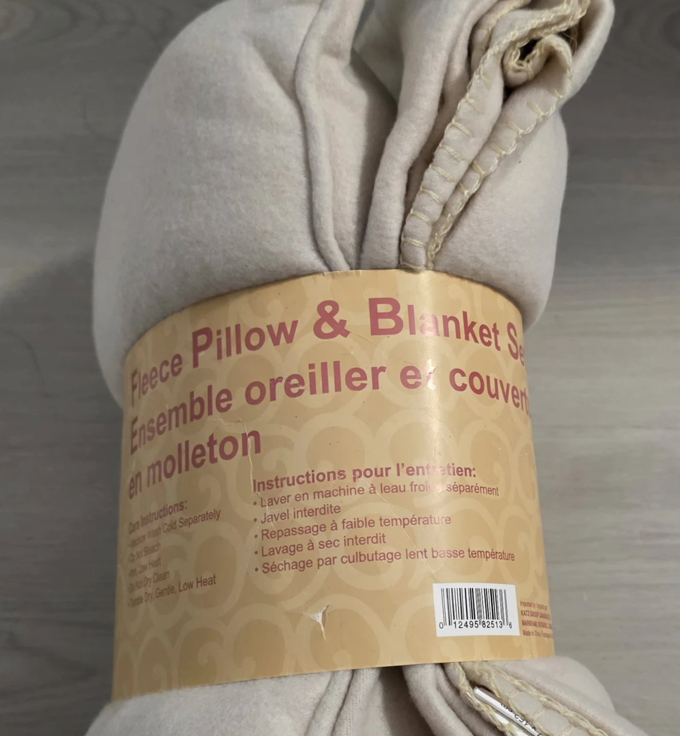 BRAND NEW - Fleece Pillow & Blanket Set