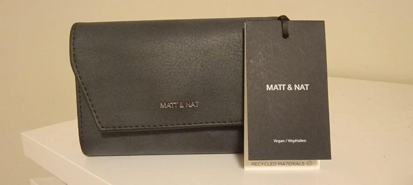 NEW MATT & NAT Wallet