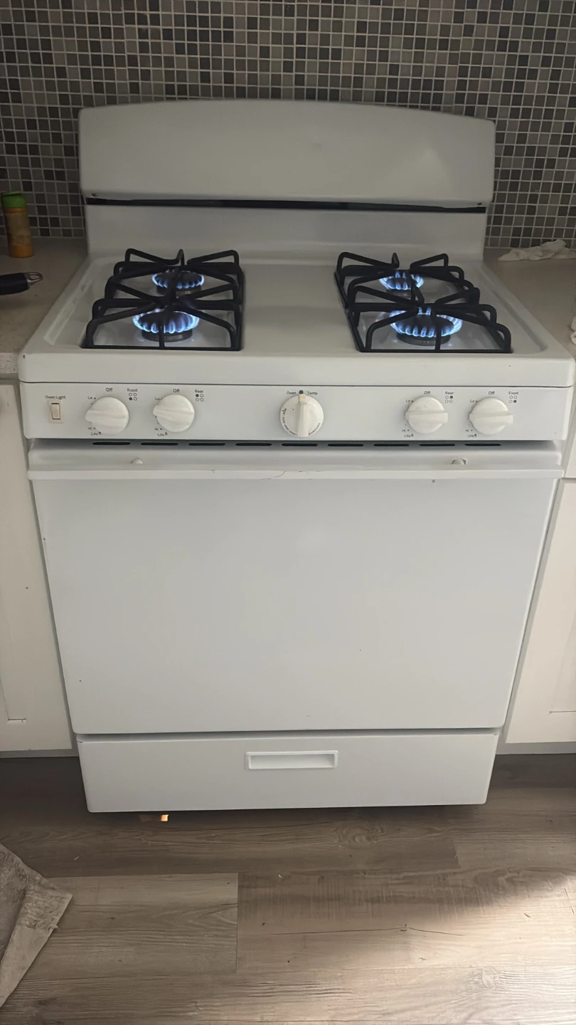GE 30in White Gas Range Stove