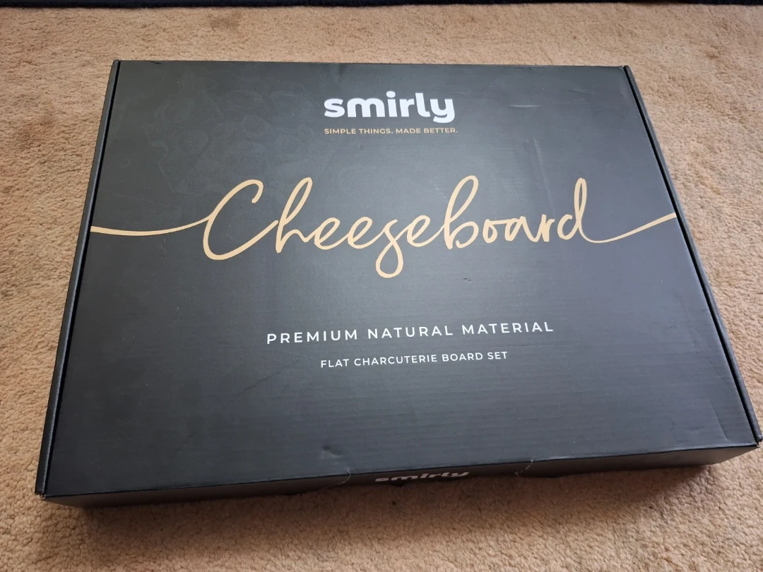 Smirly Cheese Board and Charcuterie Set - photo 3