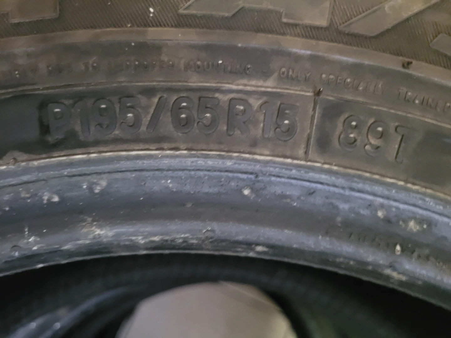 Set of 4 Toyo Tires P195/65R15 - photo 3