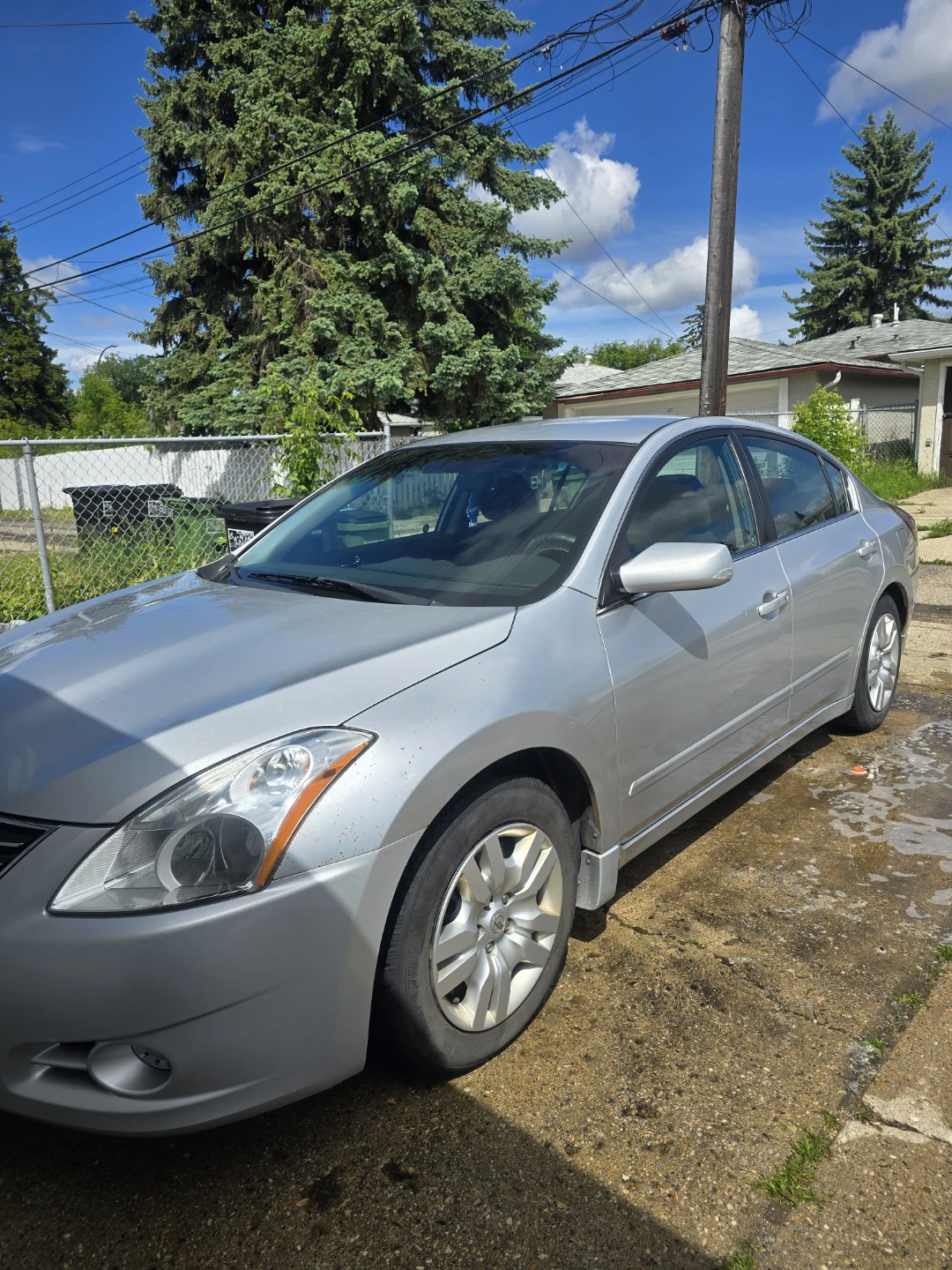 Silver Nissan Altima - photo 2
