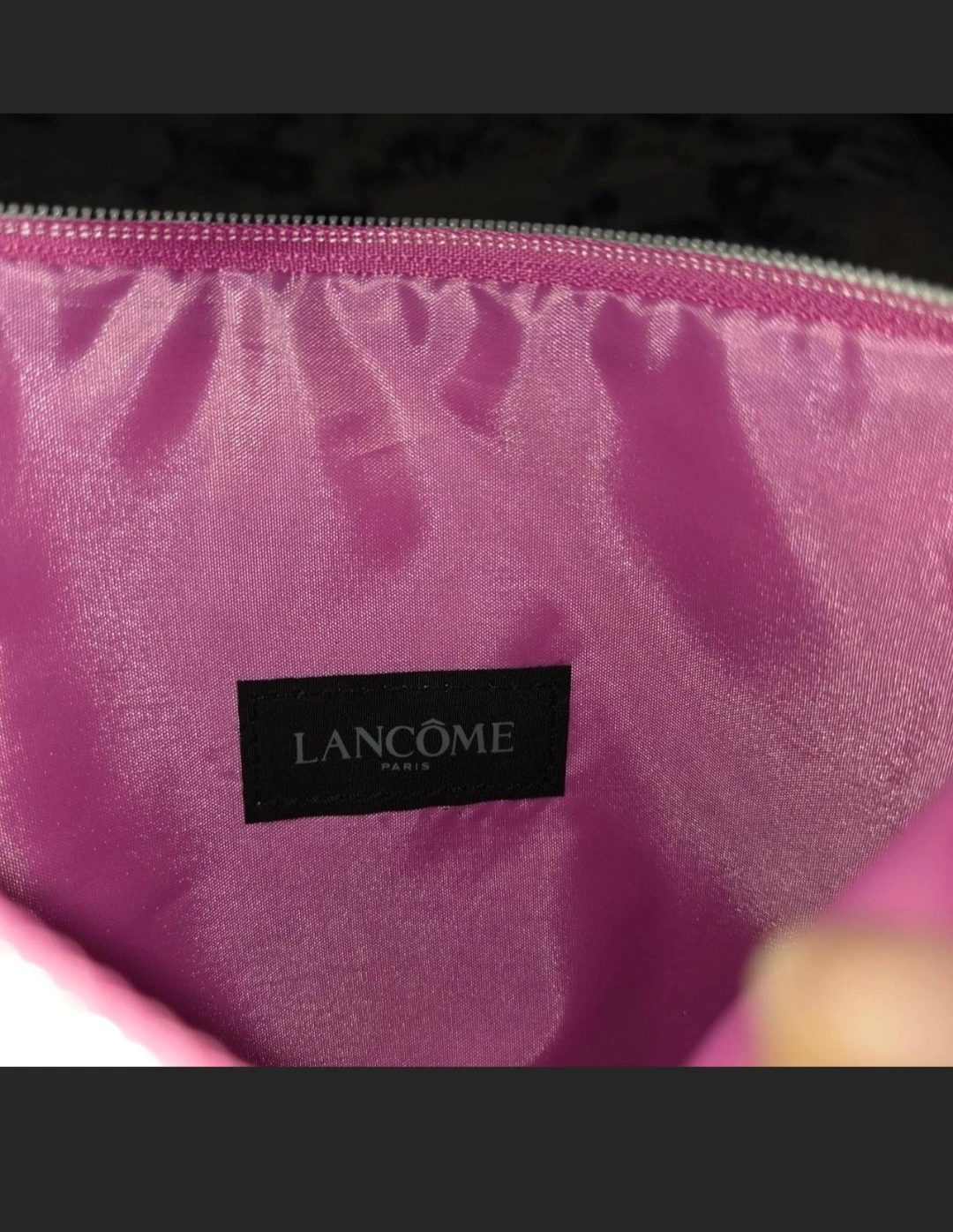Lancôme Paris Honeycomb MU Bag - photo 3