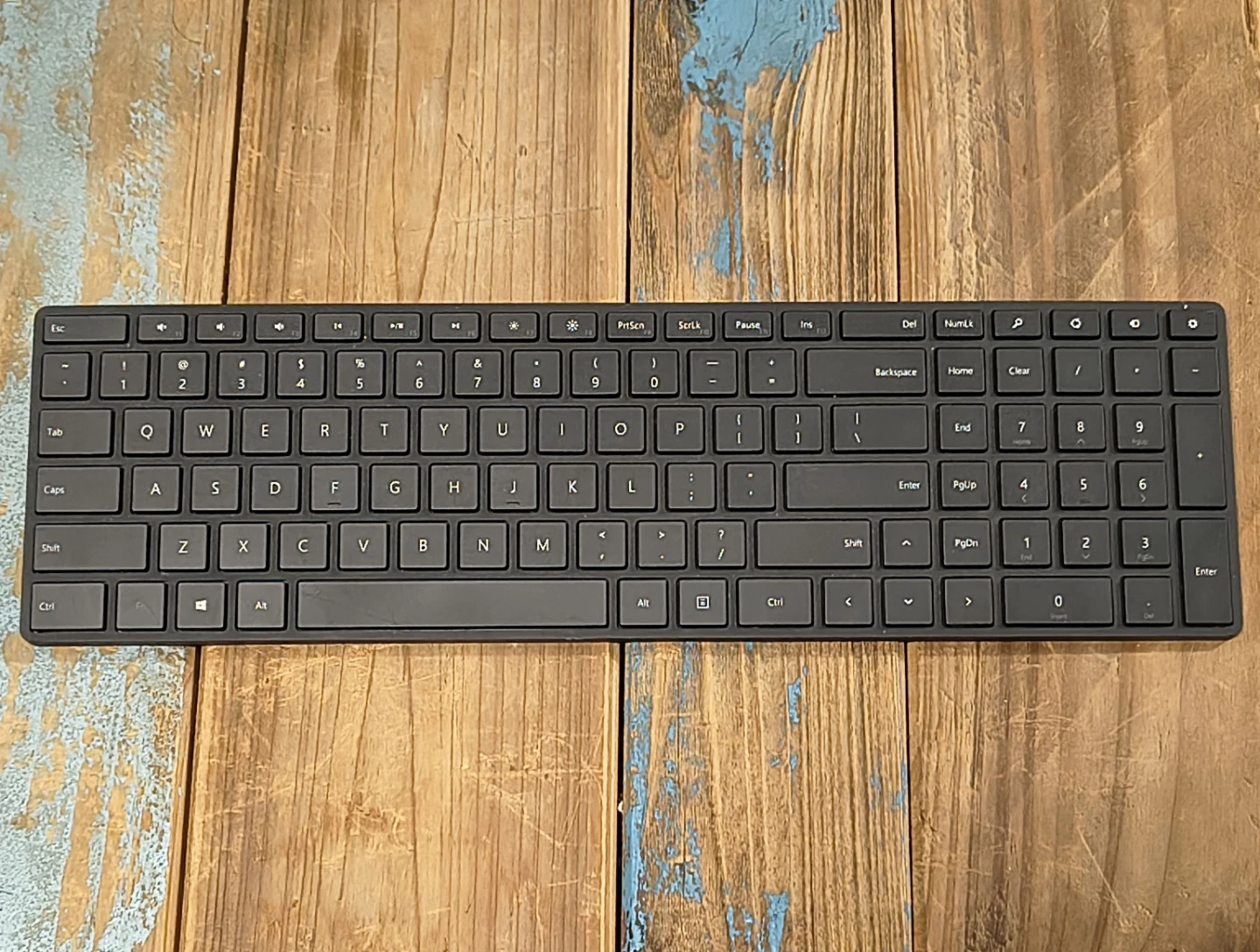 Microsoft Designer Compact Bluetooth Keyboard