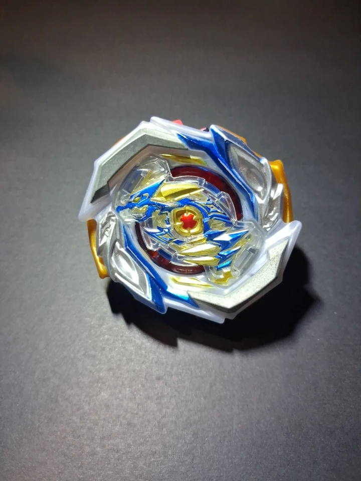 Takara Tomy Beyblade Burst Imperial Dragon