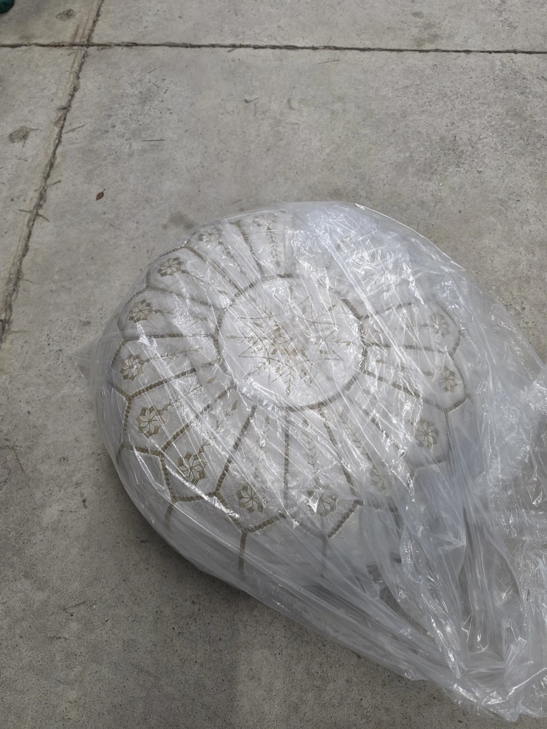 White Moroccan Leather Pouf - photo 2