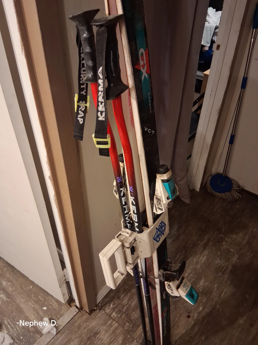 Head Sonic GX Skis with Kerma Poles - photo 3